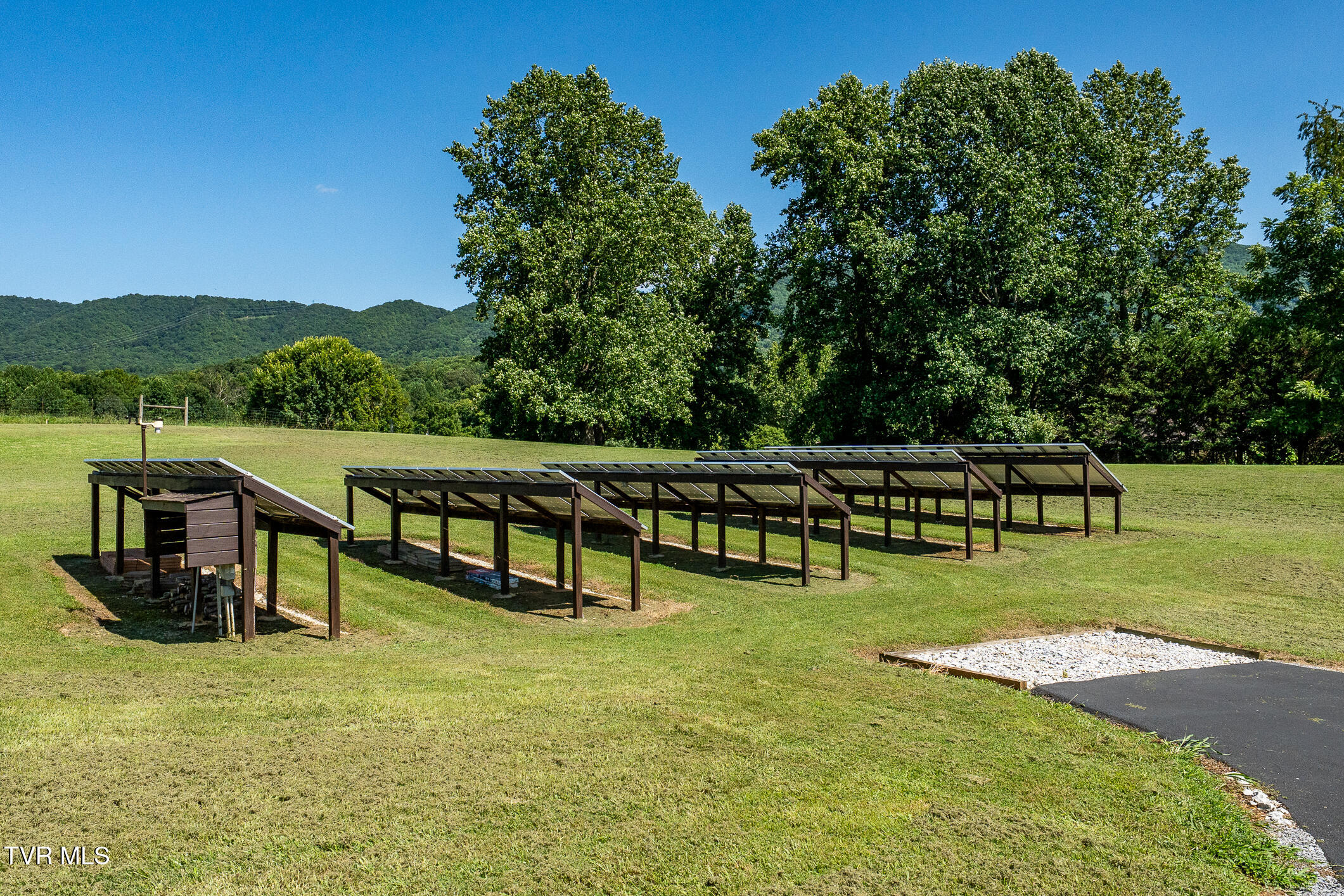 186 Oliver Edwards Road Jonesborough, TN 37659 - Photo 85 of 125 186 Oliver Edwards Road (51 of 130)