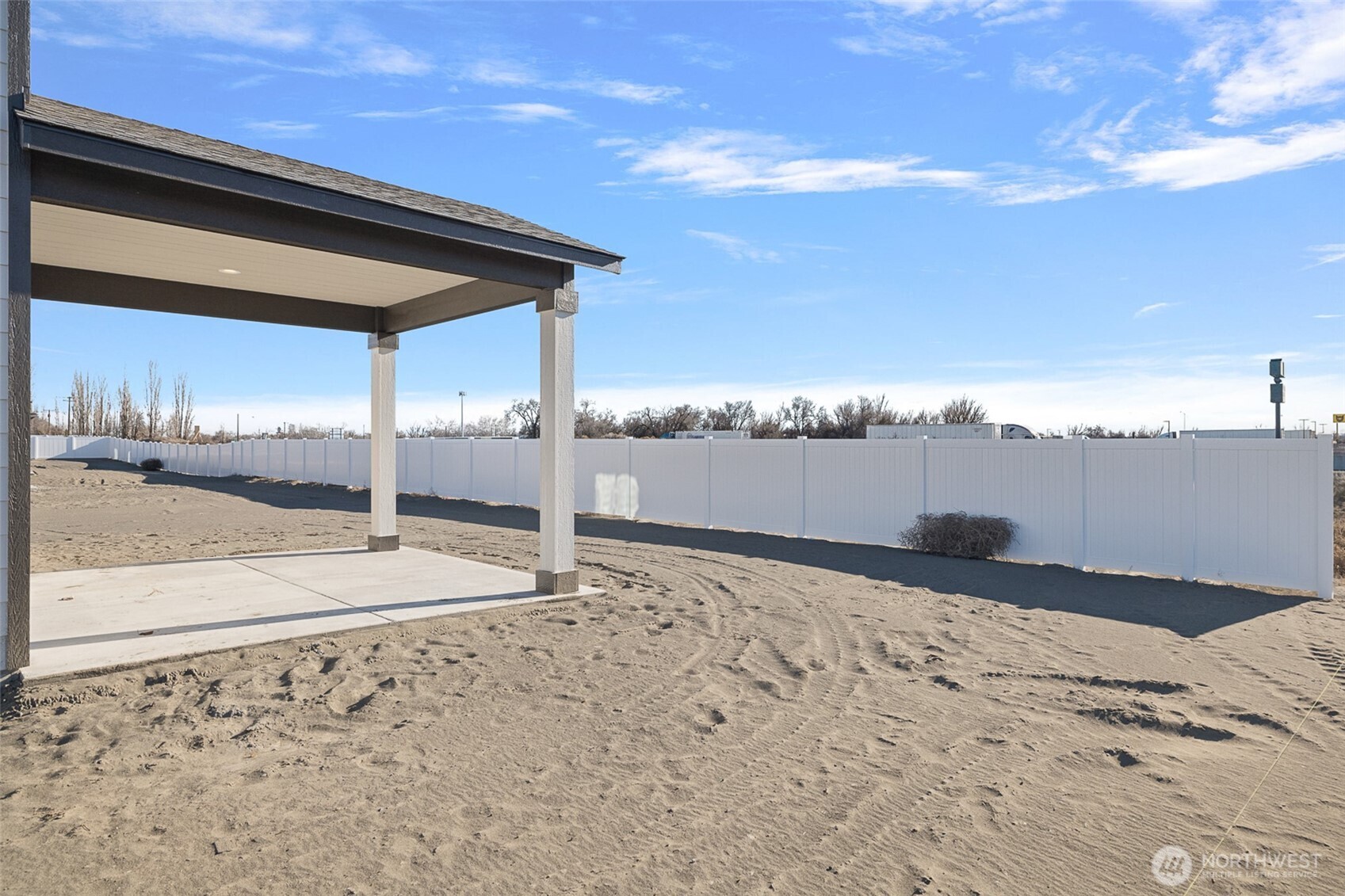 4247 Sandy Street Moses Lake, WA 98837 - Photo 23 of 24 a view of ocean view with beach
