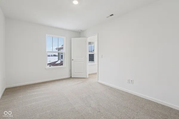 $379,999 | 5661 Arcade Boulevard, McCordsville, IN 46055