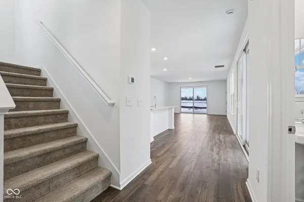 $379,999 | 5661 Arcade Boulevard, McCordsville, IN 46055