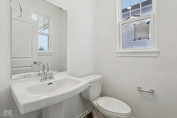 $379,999 | 5661 Arcade Boulevard, McCordsville, IN 46055