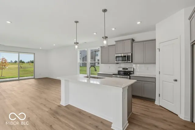 $394,999 | 5661 Arcade Boulevard, McCordsville, IN 46055