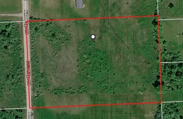 $99,000 | 399 Pine Ridge Road, St. Clair, MI 48079