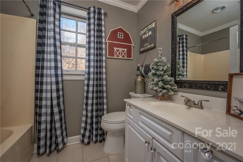280 Honeysuckle Drive Rutherfordton, NC 28139 - Photo 13 of 39 Gallery Image 13