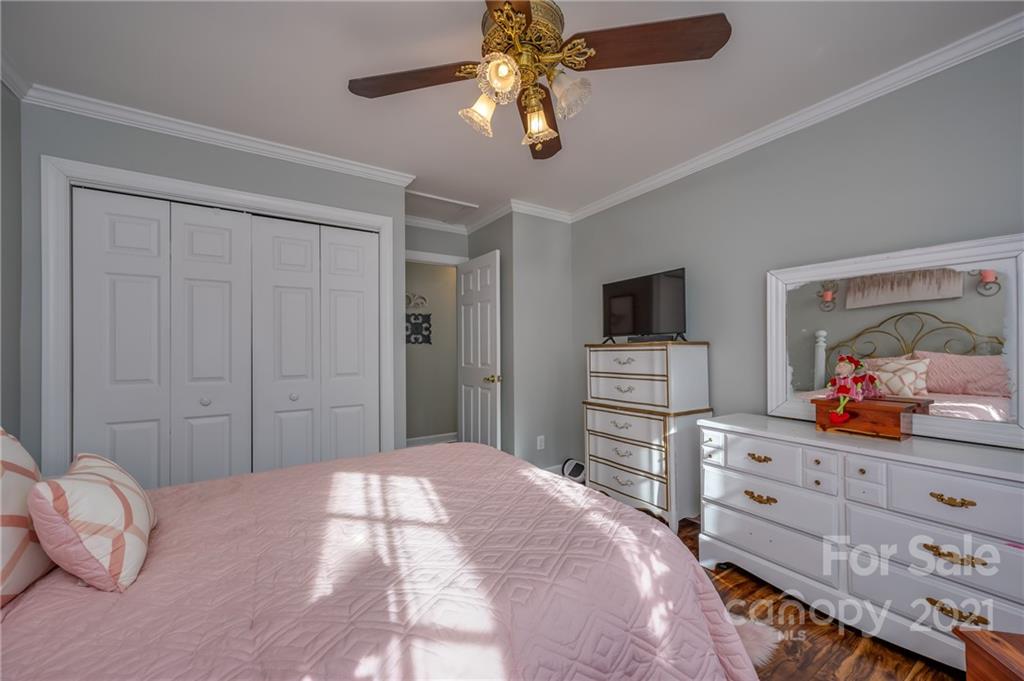 280 Honeysuckle Drive Rutherfordton, NC 28139 - Photo 27 of 39 Gallery Image 27