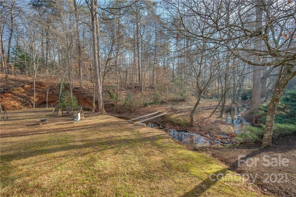 280 Honeysuckle Drive Rutherfordton, NC 28139 - Photo 4 of 39 Gallery Image 4
