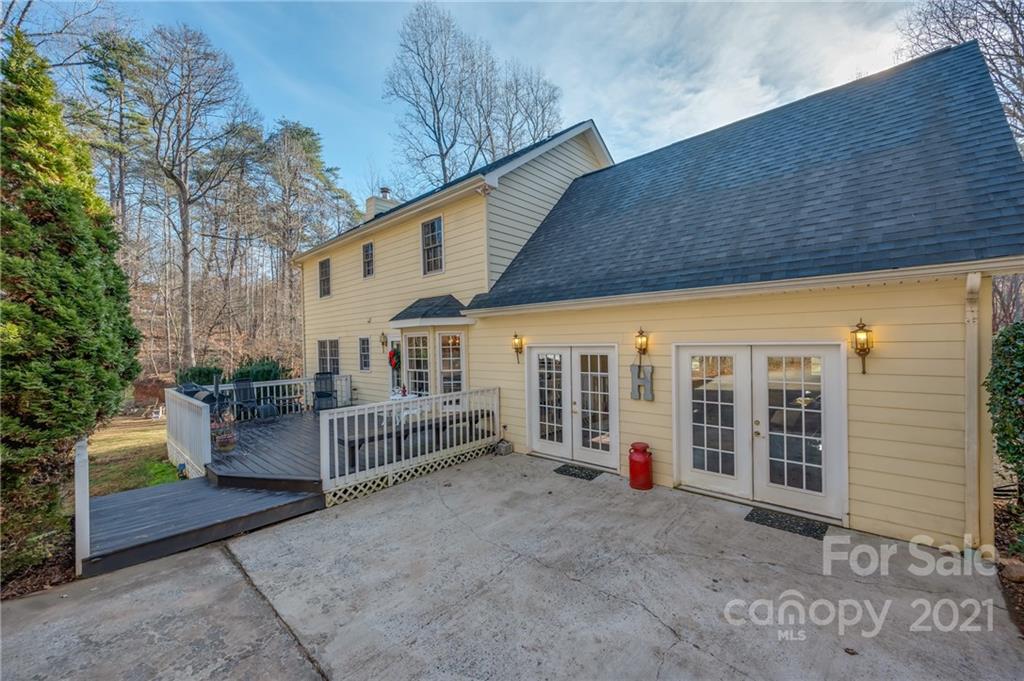 280 Honeysuckle Drive Rutherfordton, NC 28139 - Photo 35 of 39 Gallery Image 35
