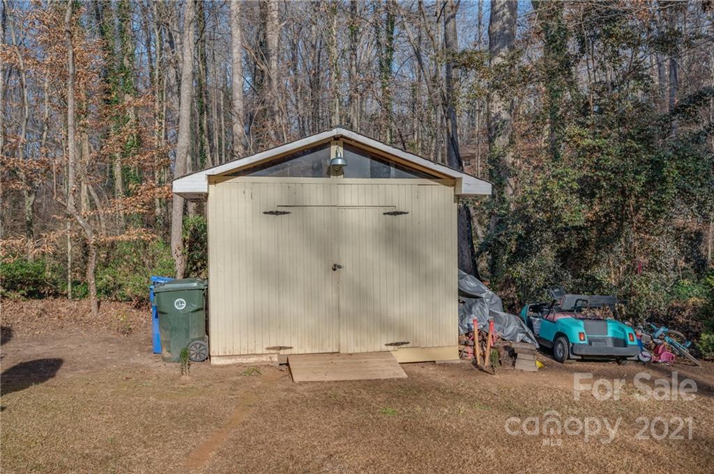 280 Honeysuckle Drive Rutherfordton, NC 28139 - Photo 37 of 39 Gallery Image 37