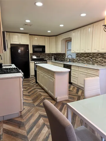 $4,250 | 92 Spook Rock Road, Suffern, NY 10901