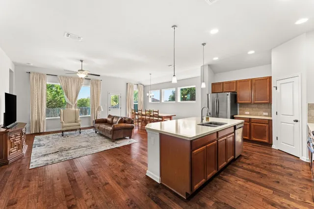 $2,000 | 489 Bridgestone Way, Buda, TX 78610