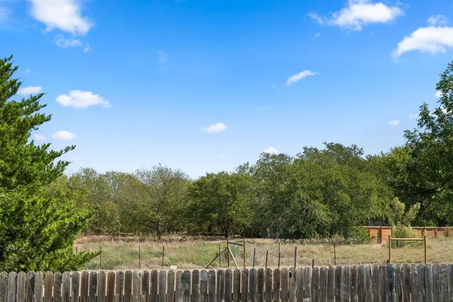 $2,000 | 489 Bridgestone Way, Buda, TX 78610