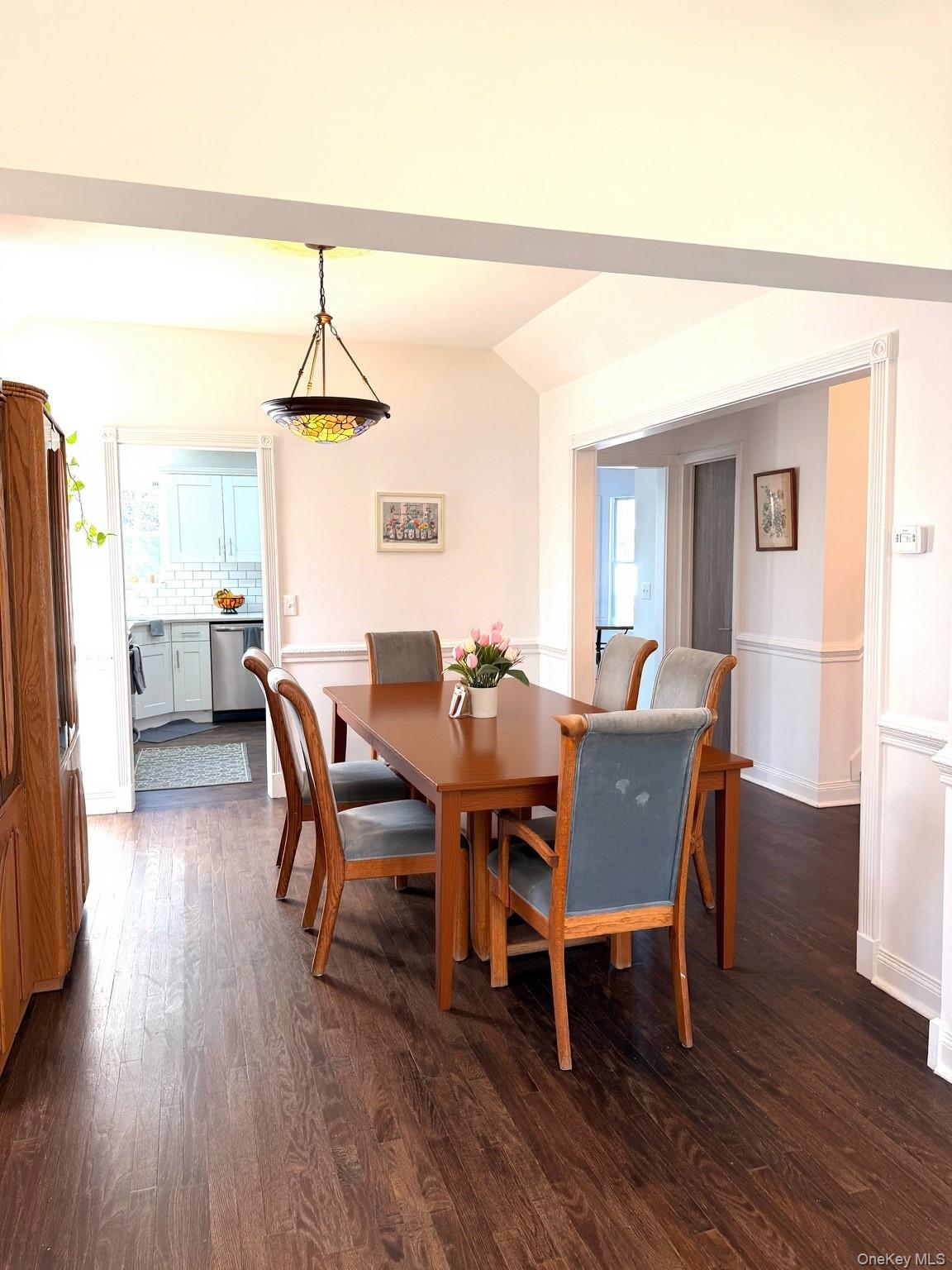 10 Silver Court Ridge, NY 11961 - Photo 2 of 16