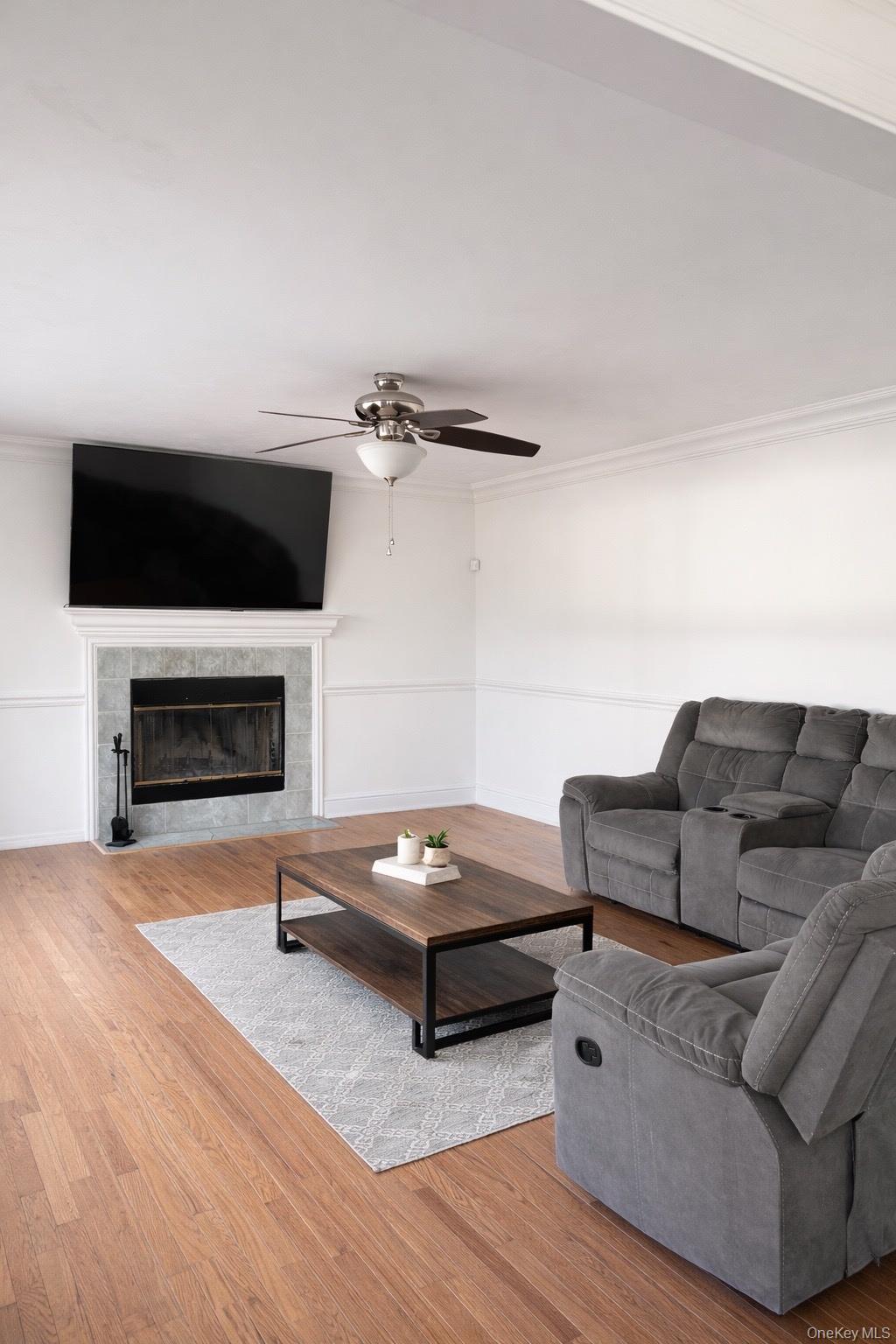 10 Silver Court Ridge, NY 11961 - Photo 4 of 16