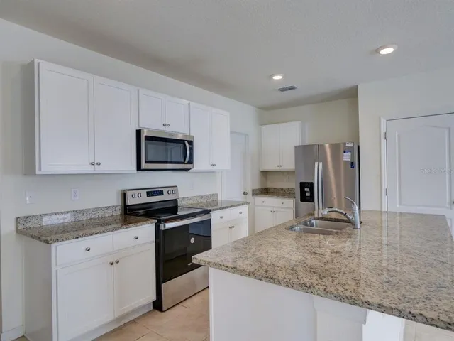 $2,900 | 2501 Ribbon Fall Avenue, Davenport, FL 33837