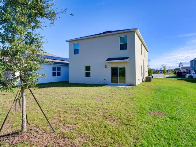 a front view of house with yard