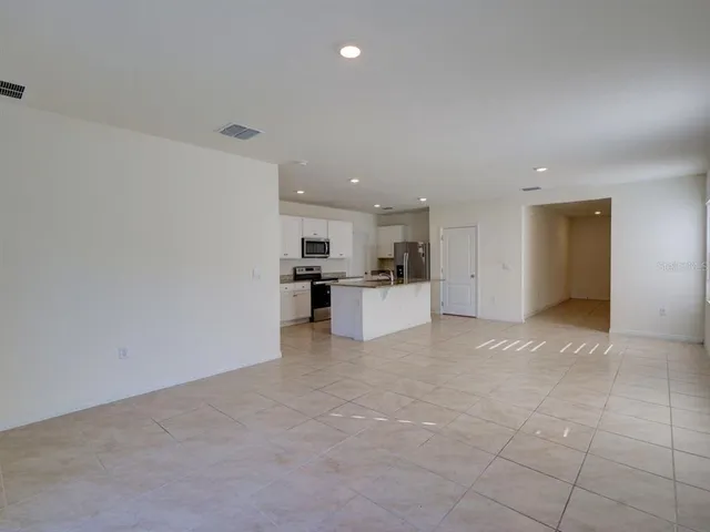 $2,900 | 2501 Ribbon Fall Avenue, Davenport, FL 33837