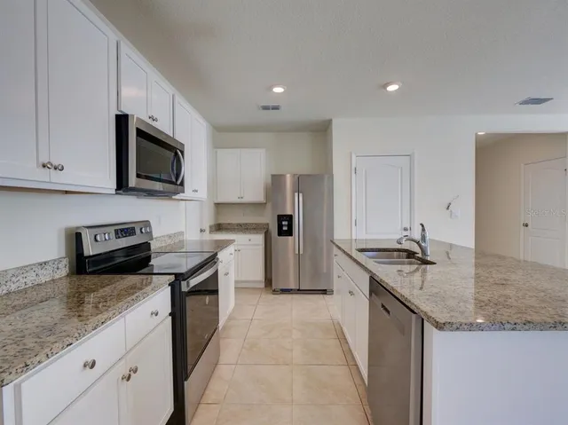 $2,900 | 2501 Ribbon Fall Avenue, Davenport, FL 33837