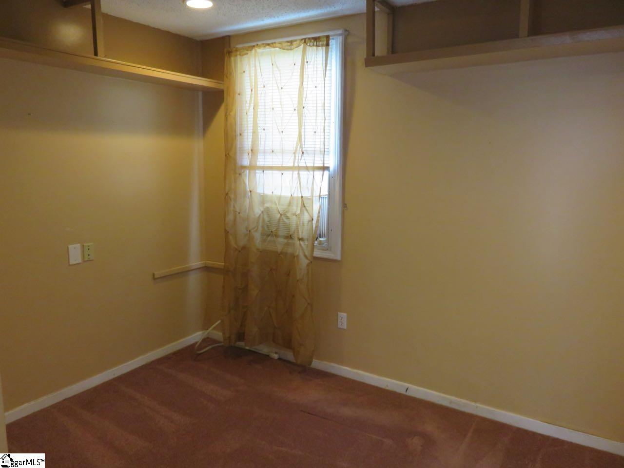 301 Elijah Simmons Road Woodruff, SC 29388 - Photo 21 of 36 Gallery Image 21