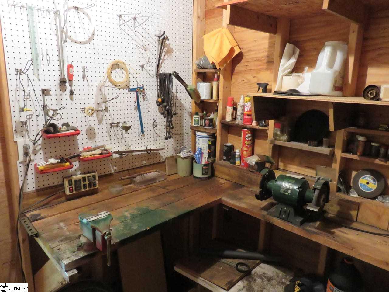 301 Elijah Simmons Road Woodruff, SC 29388 - Photo 23 of 36 Gallery Image 23