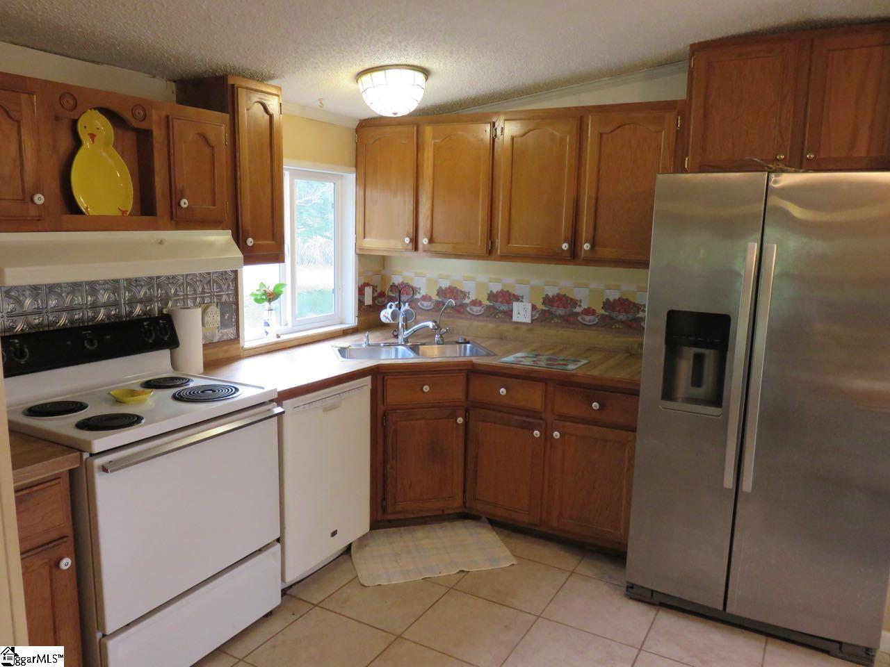 301 Elijah Simmons Road Woodruff, SC 29388 - Photo 28 of 36 Gallery Image 28