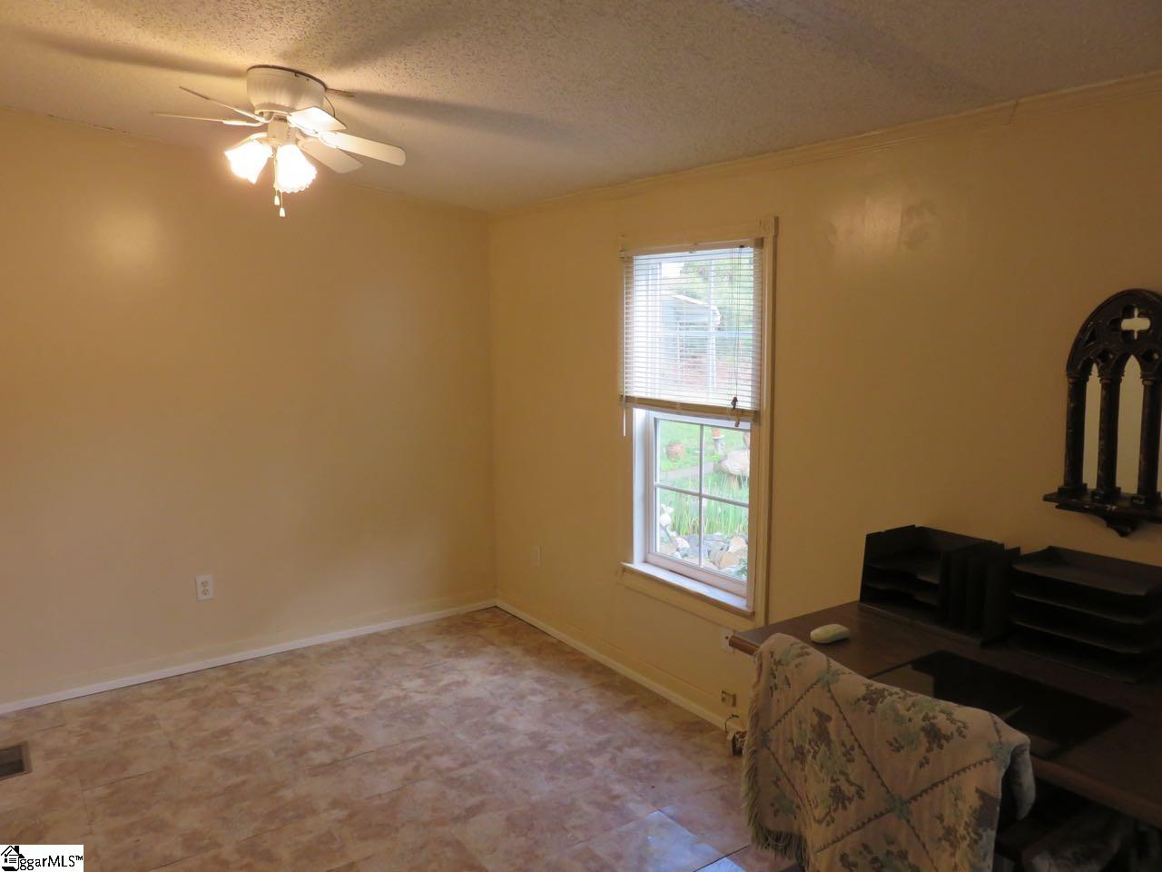 301 Elijah Simmons Road Woodruff, SC 29388 - Photo 30 of 36 Gallery Image 30