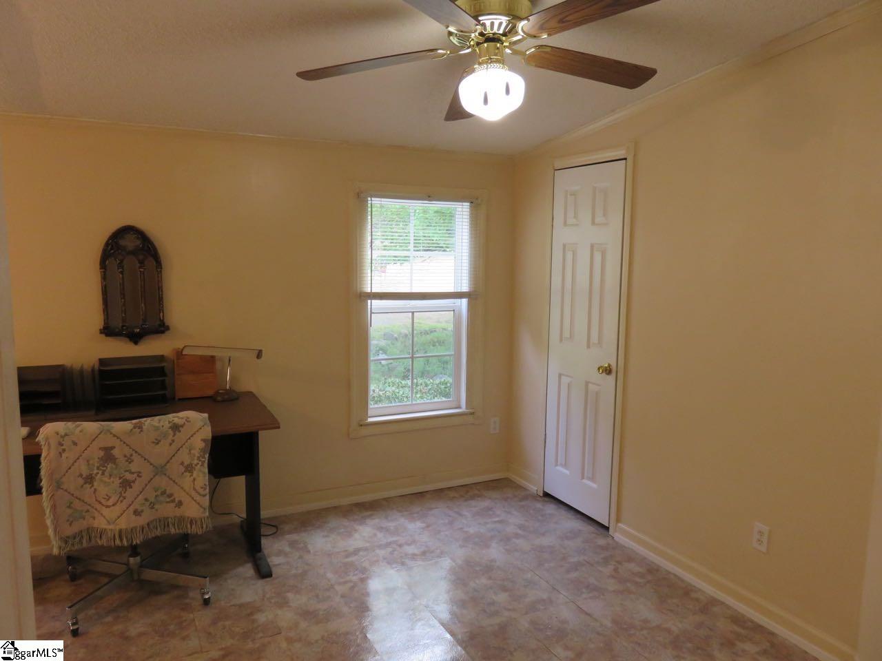 301 Elijah Simmons Road Woodruff, SC 29388 - Photo 31 of 36 Gallery Image 31