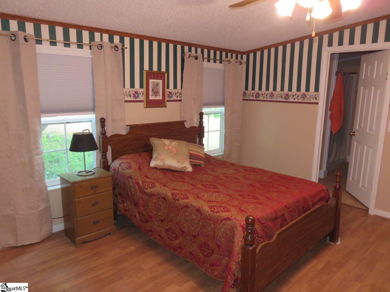 301 Elijah Simmons Road Woodruff, SC 29388 - Photo 33 of 36 Gallery Image 33