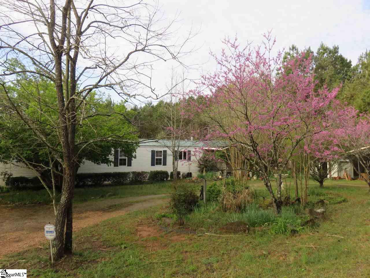 301 Elijah Simmons Road Woodruff, SC 29388 - Photo 7 of 36 Gallery Image 7