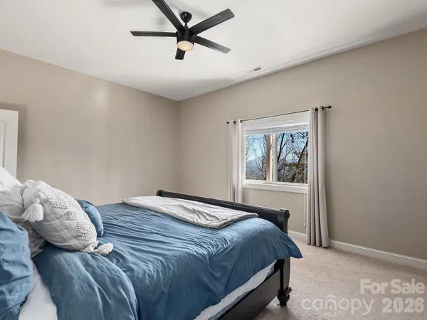 $750,000 | 26 Ashewood Lane, Waynesville, NC 28786