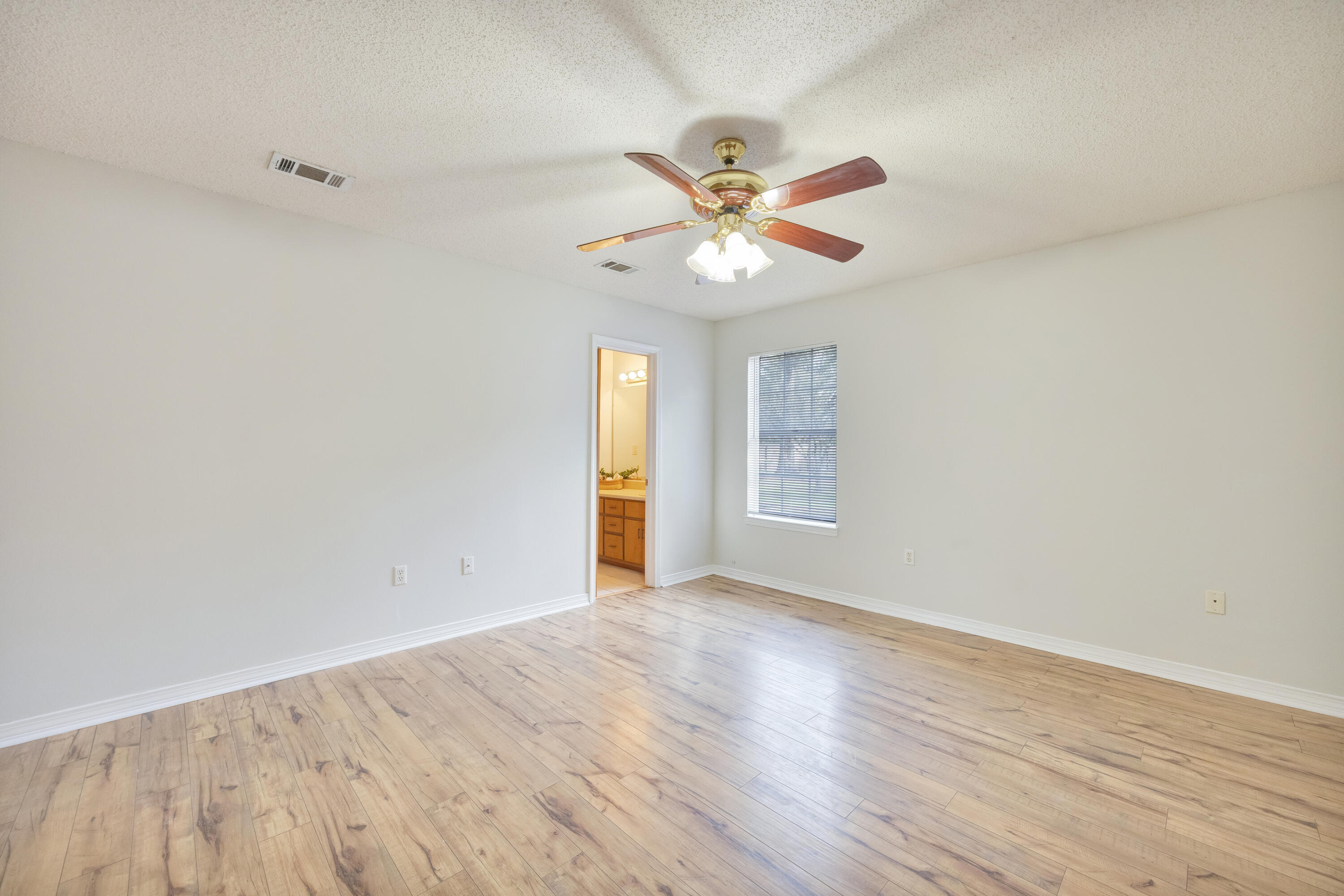 4803 Young Road Crestview, FL 32539 - Photo 16 of 32 17-17