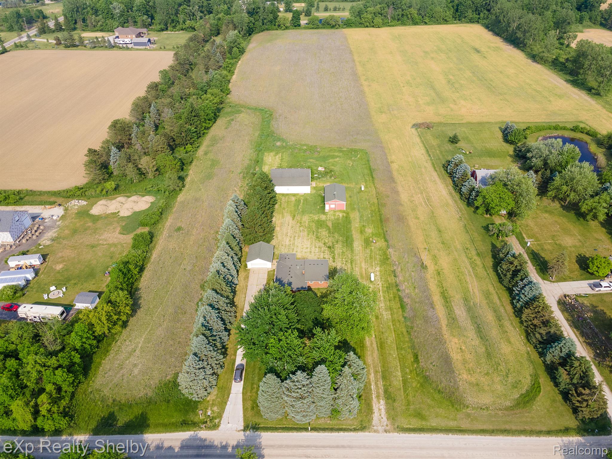 408 Howell Road Allenton, MI 48002 - Photo 10 of 46 Gallery Image 10