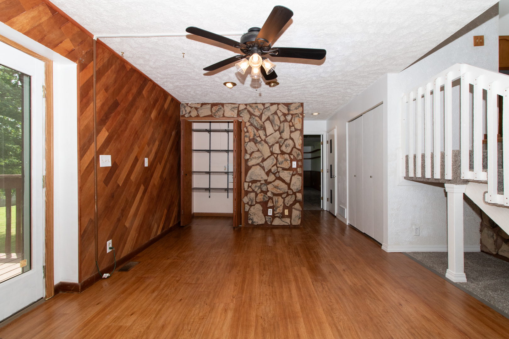 8853 Mill Creek Road Bloomington, IL 61705 - Photo 16 of 67 Gallery Image 16