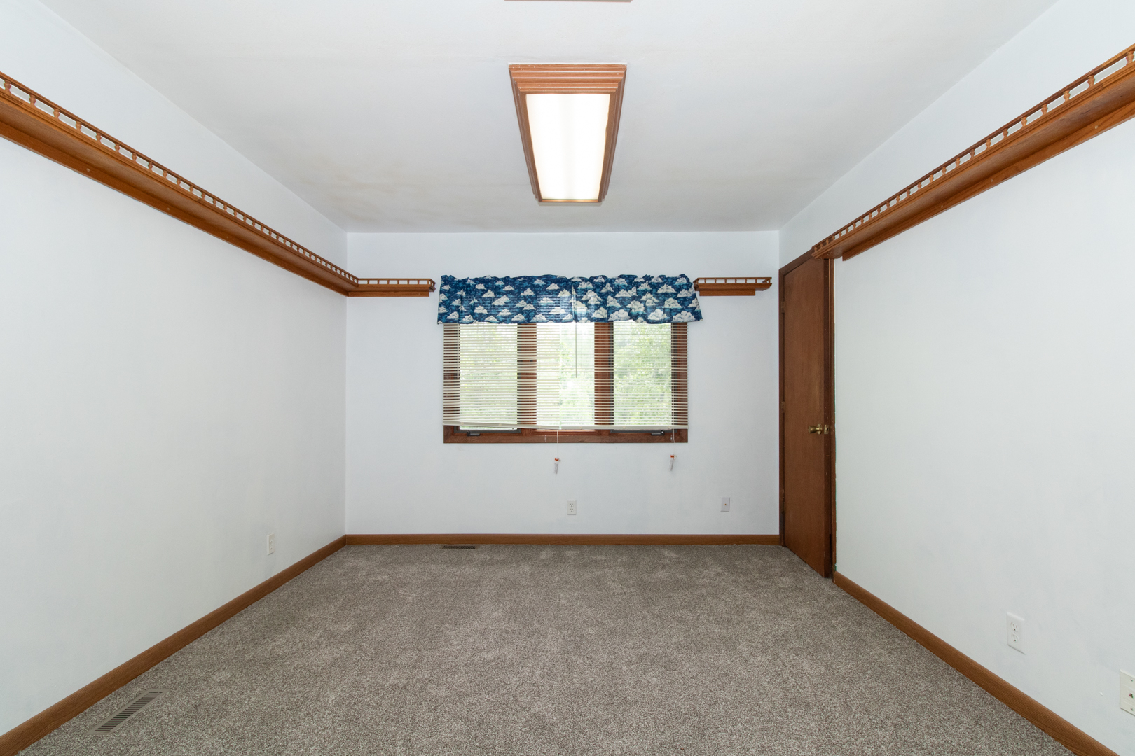 8853 Mill Creek Road Bloomington, IL 61705 - Photo 26 of 67 Gallery Image 26