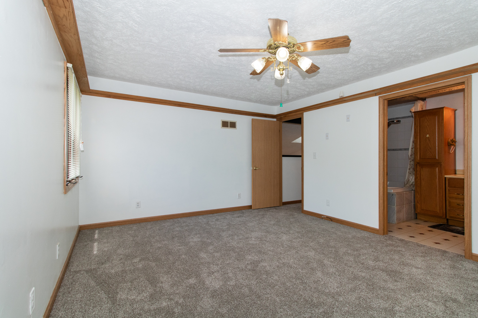 8853 Mill Creek Road Bloomington, IL 61705 - Photo 36 of 67 Gallery Image 36