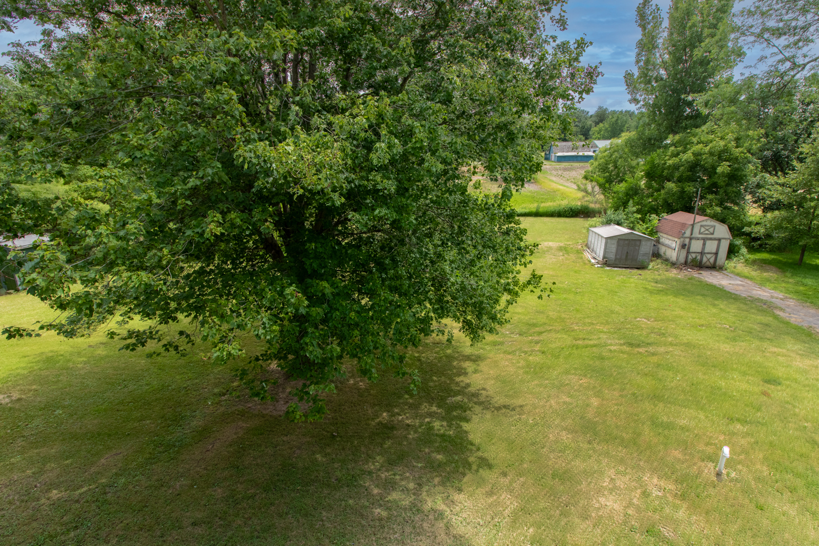 8853 Mill Creek Road Bloomington, IL 61705 - Photo 41 of 67 Gallery Image 41