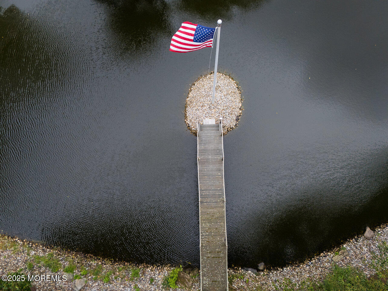 31 Thompson Grove Road Freehold, NJ 07728 - Photo 10 of 54 a vase of flowers sitting on a table