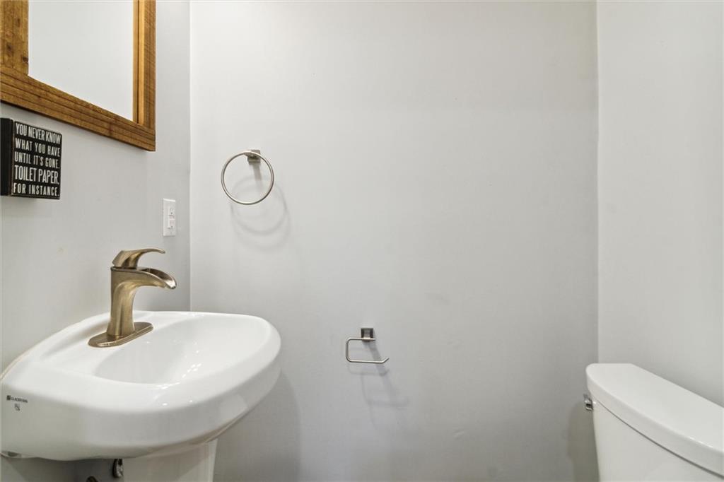 5132 Carnegie Street Pittsburgh, PA 15201 - Photo 10 of 23