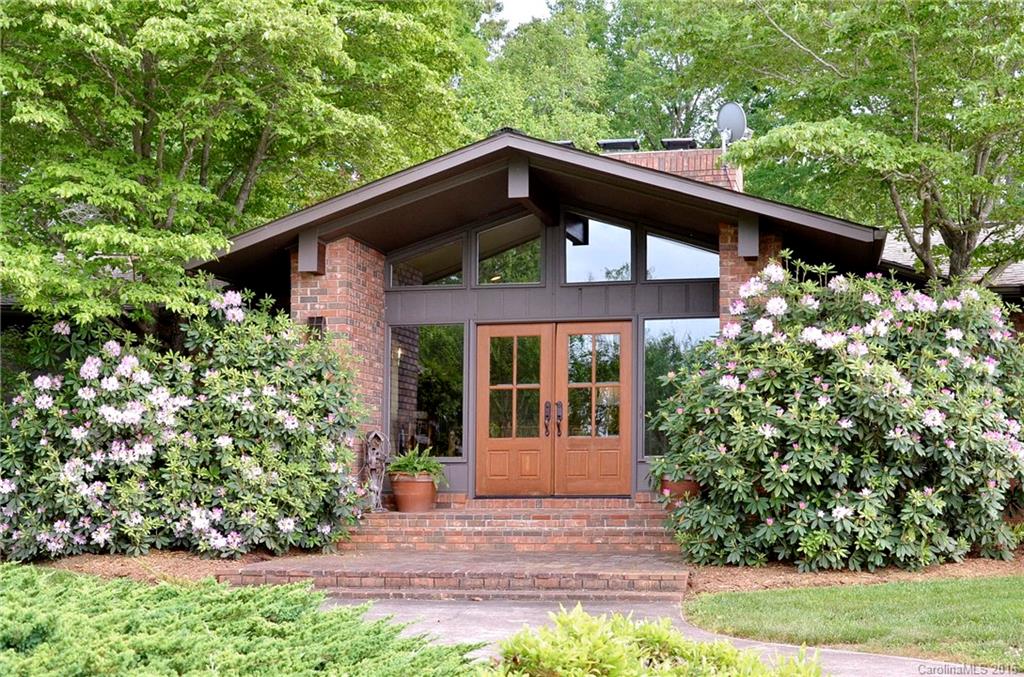 481 Pleasant Hill Road Rutherfordton, NC 28139 - Photo 1 of 15 a front view of a house with a yard