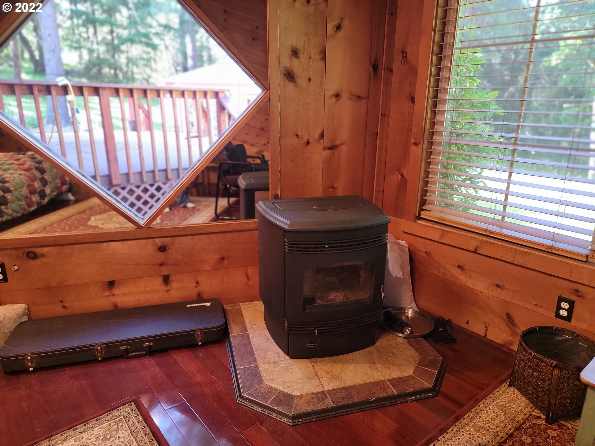 3694 Cleveland Hill Road Roseburg, OR 97471 - Photo 16 of 32 Gallery Image 16