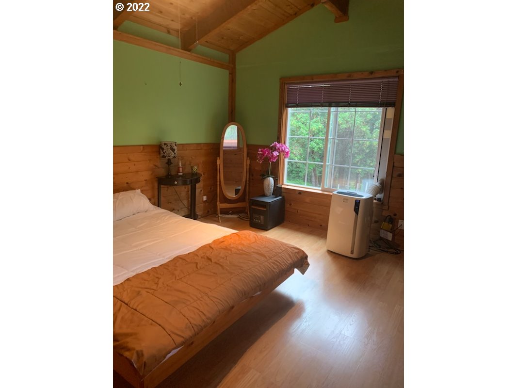 3694 Cleveland Hill Road Roseburg, OR 97471 - Photo 20 of 32 Gallery Image 20