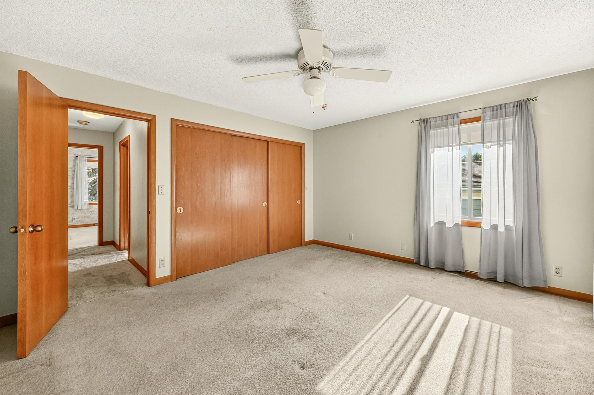 1230 4th Street Northwest Rochester, MN 55901 - Photo 20 of 36