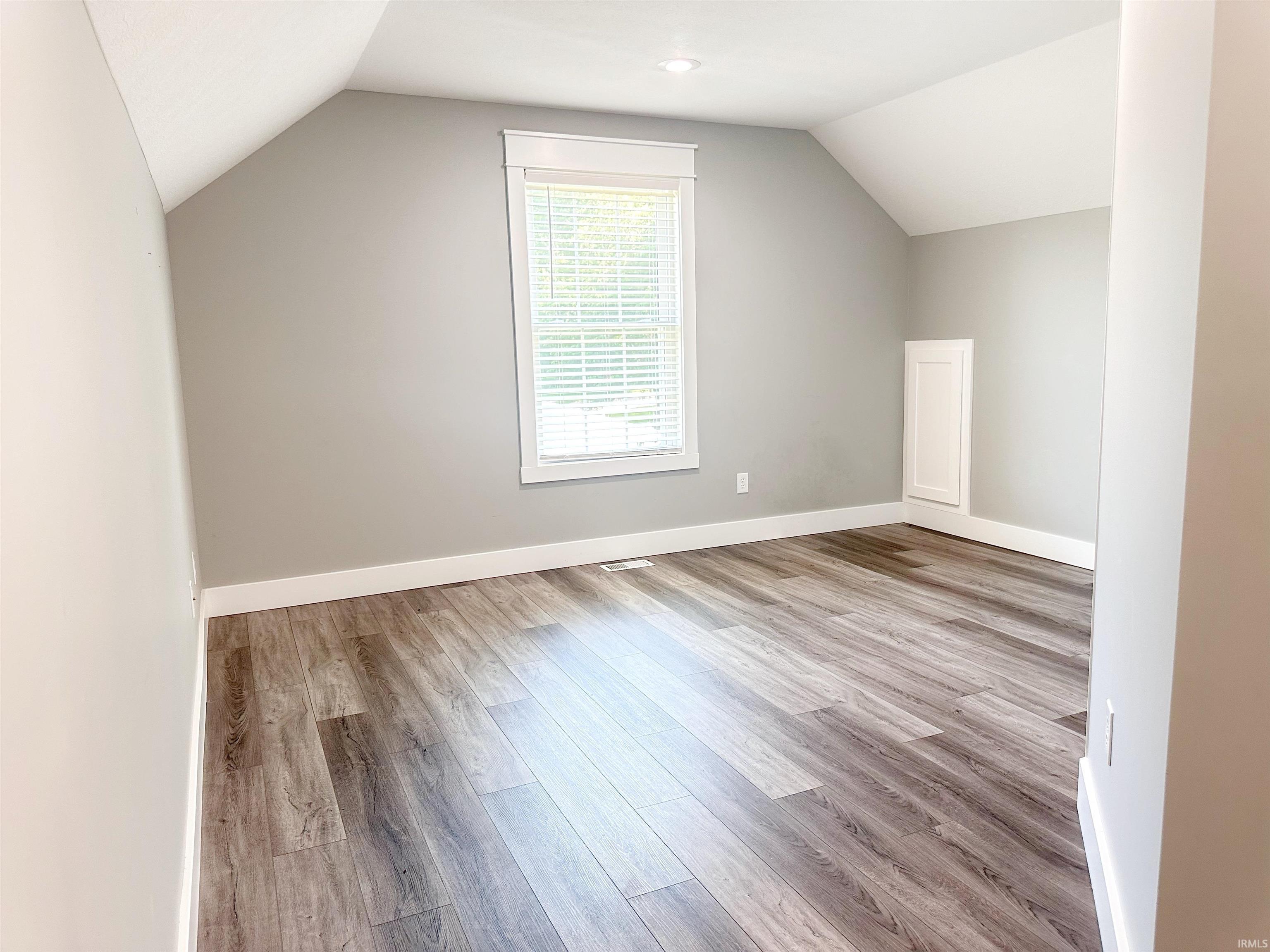 5735 South Fairfax Road Bloomington, IN 47401 - Photo 22 of 26