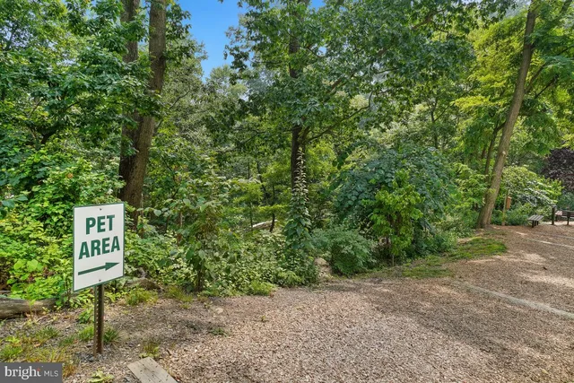 $598,500 | 5904 Mt Eagle Drive, Unit 601, Alexandria, VA 22303