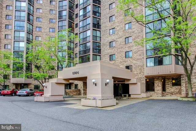 $598,500 | 5904 Mt Eagle Drive, Unit 601, Alexandria, VA 22303