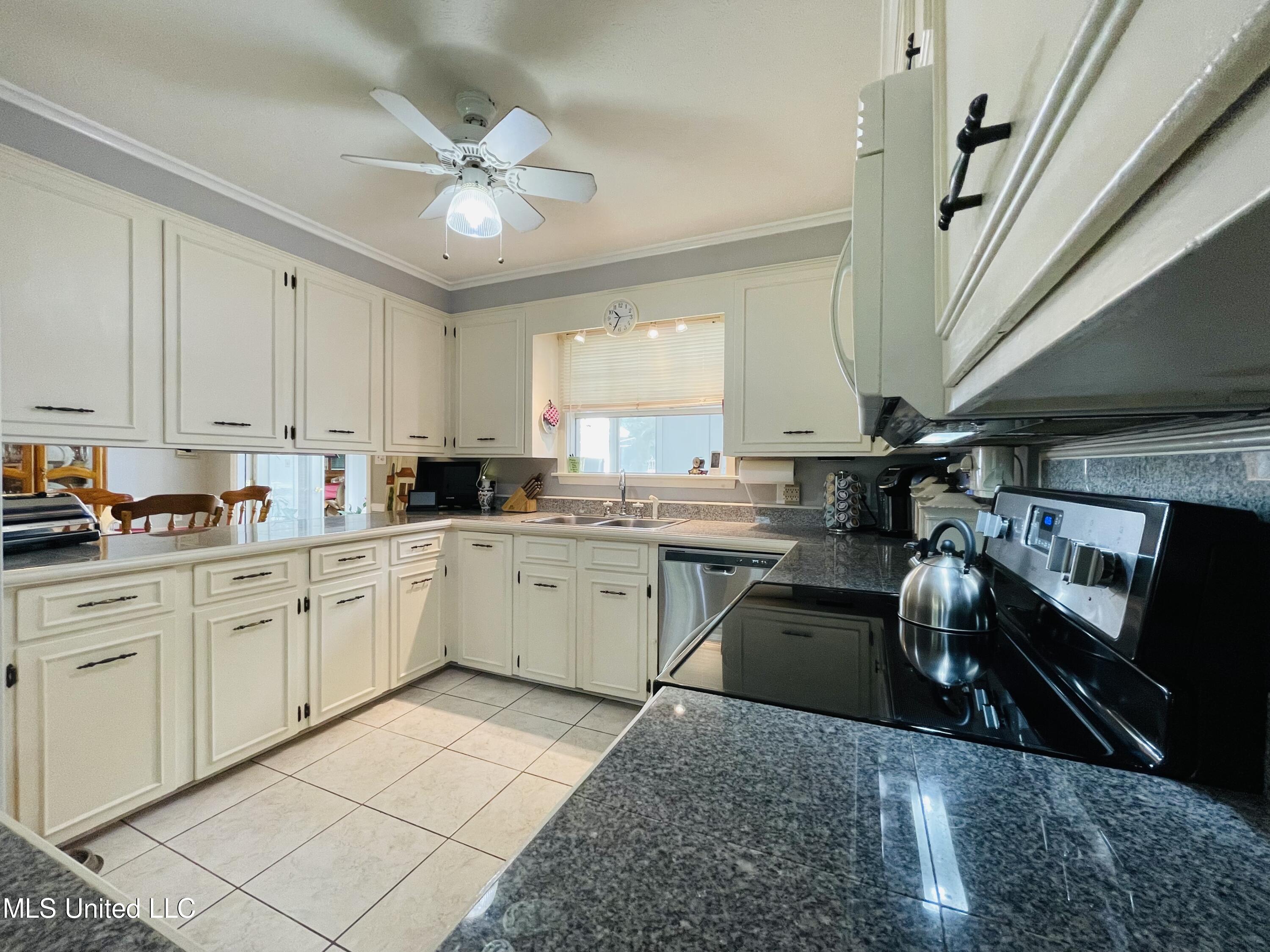 600 Livingston Vernon Road Flora, MS 39071 - Photo 21 of 42 C3607BF0-8FE7-4476-92DA-7192DB856252