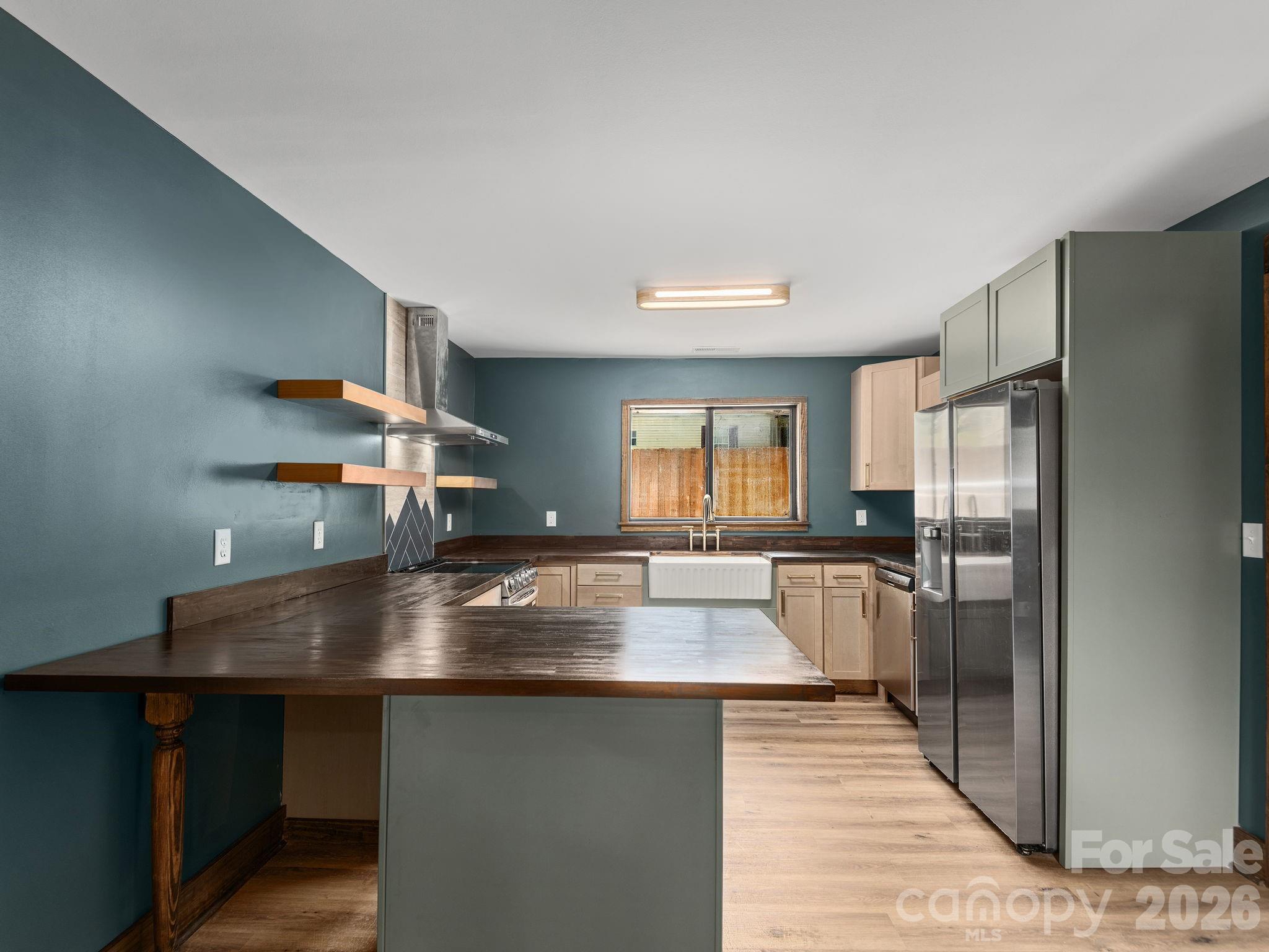 78 Travis Street Clyde, NC 28721 - Photo 10 of 20