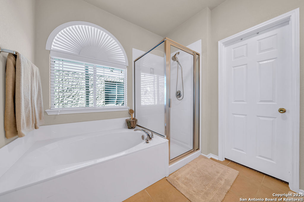 3134 Howling Wolf San Antonio, TX 78261 - Photo 17 of 35