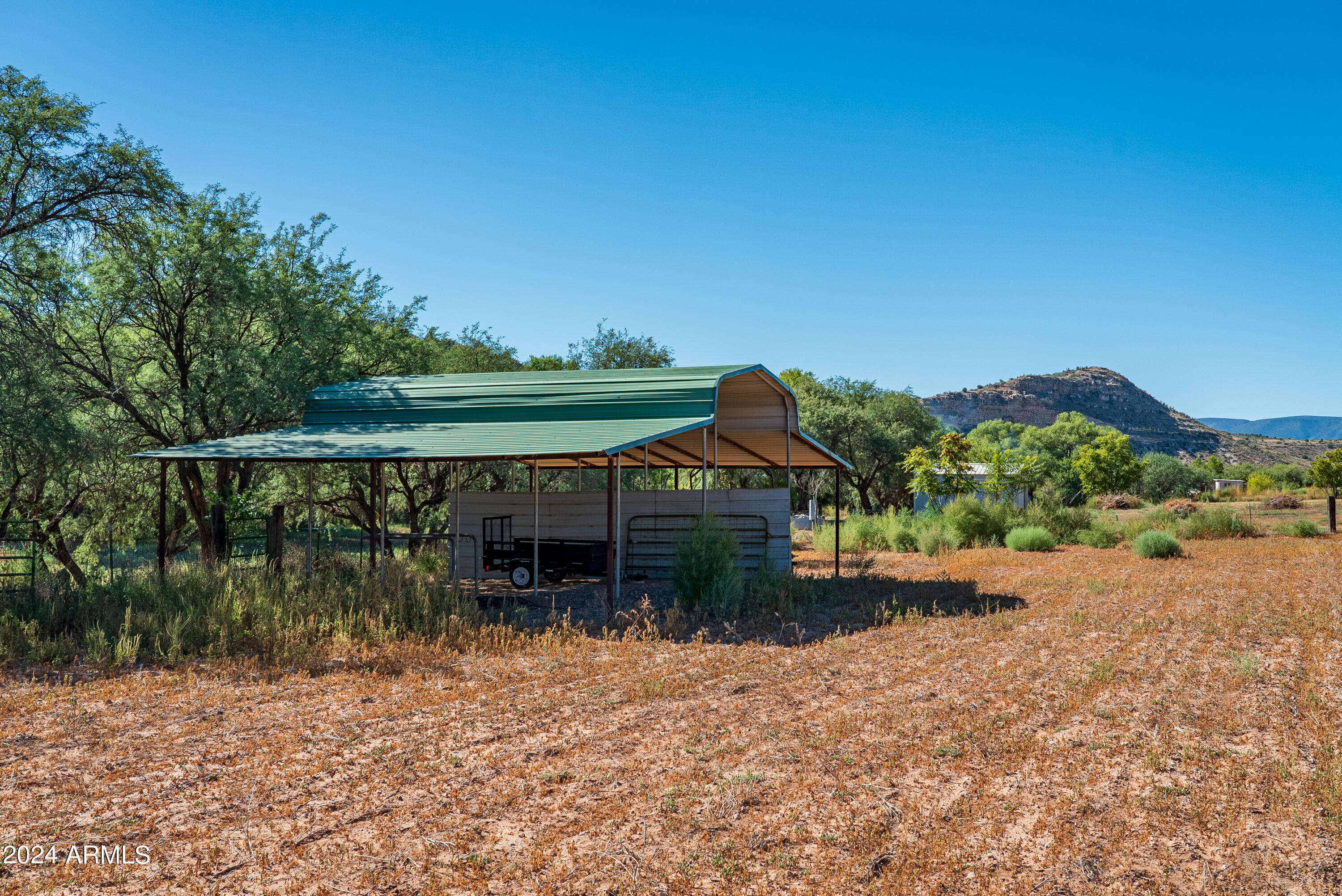 2845 South Sexton Ranch Road Cornville, AZ 86325 - Photo 58 of 62 COVERED HORSE STALL