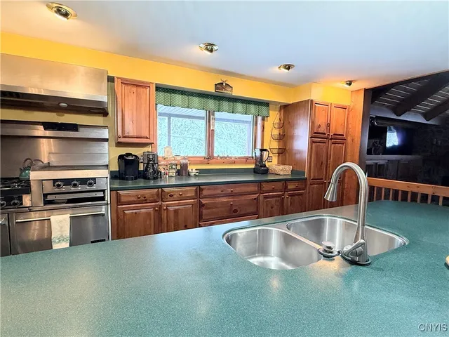 $549,900 | 8782 Buck Point Road, Watson, NY 13367