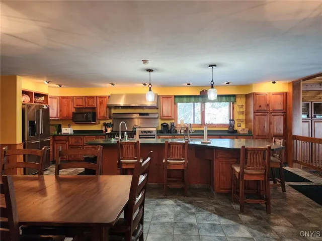 $549,900 | 8782 Buck Point Road, Watson, NY 13367